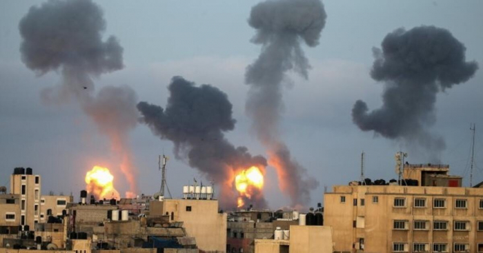 صحيفة إسرائيلية تكشف إجمالي عدد الصواريخ المنطلقة من غزة