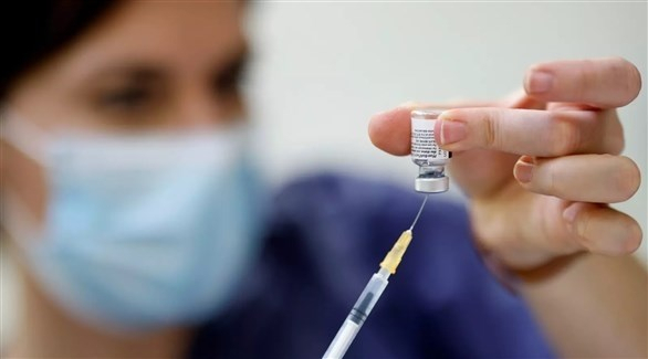 البنك الدولي يدعو الدول الغنية إلى تخفيف قبضتها على مخزونات اللقاح