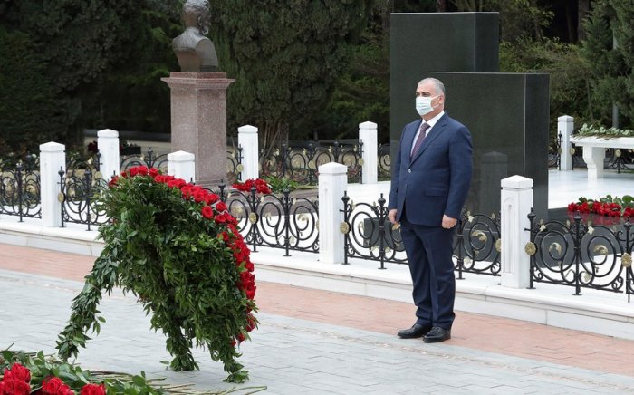 DTX əməkdaşları Ümummilli Liderin xatirəsini yad ediblər