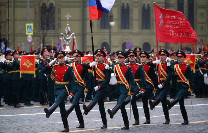 Victoire sur le fascisme: un défilé militaire organisé sur la place Rouge à Moscou - PHOTOS