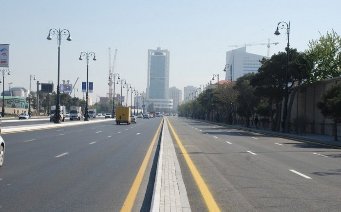Bakıda bəzi yollarda sürət həddi endiriləcək  
