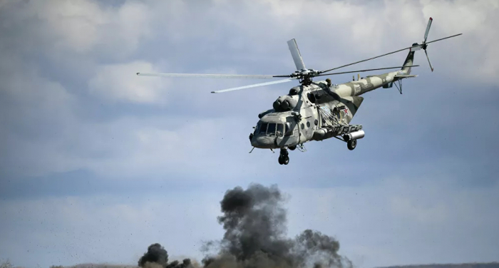 المظليون في القوات الخاصة الروسية يقفزون من ارتفاع 2000 متر... فيديو