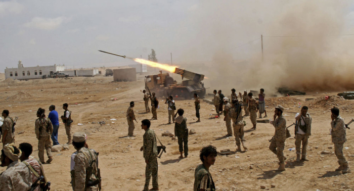الجيش اليمني يعلن مقتل وإصابة 23 من "أنصار الله" في كمين غرب مأرب