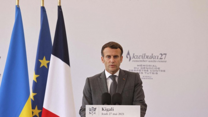Macron räumt Mitverantwortung ein und bittet um Vergebung
