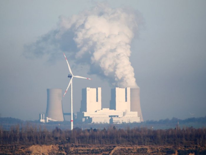 Climat: le G7 devrait investir 10.000 milliards de dollars pour soutenir une reprise respectueuse