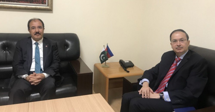  ناقش سفيرا باكستان وتركيا التعاون مع أذربيجان 