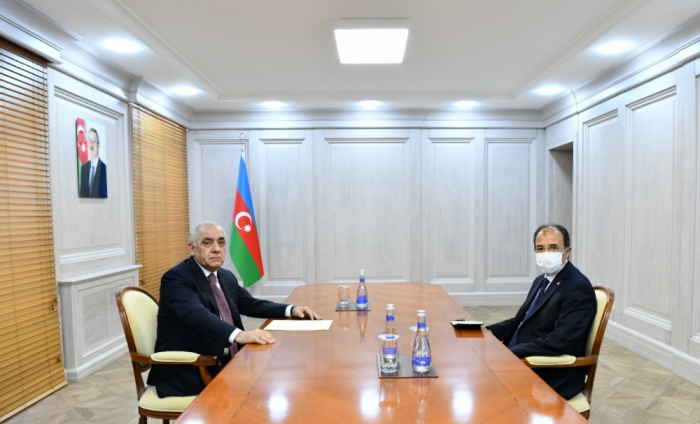  Le Premier ministre azerbaïdjanais s