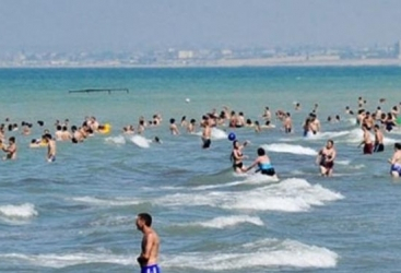   افتتاح موسم السباحة في الشواطئ في اذربيجان  