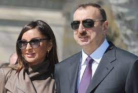  Ilham Aliyev y Mehriban Aliyeva expresaron su condolencia al Patriarca Cirilo 