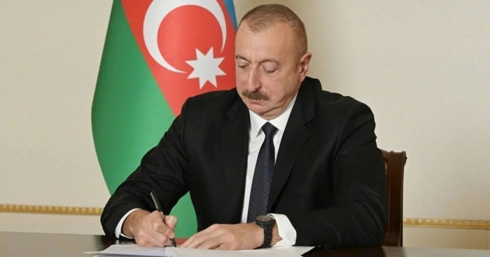  Presidente aprobó la ley sobre la constitución de la embajada de la República de Azerbaiyán en Bosnia y Herzegovina 