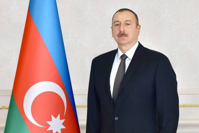  Presidente Ilham Aliyev premia a los periodistas martirizados de Azerbaiyán