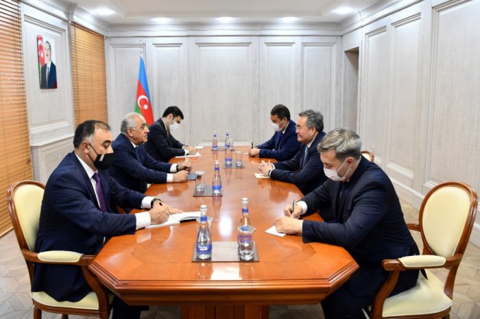   Azerbaijani PM meets with Kazakh deputy prime minister  