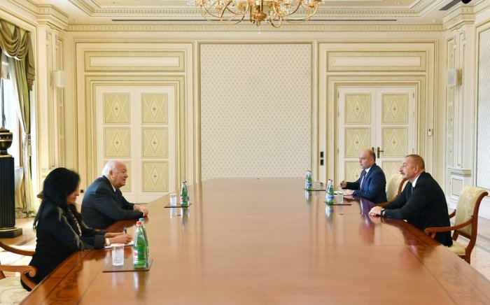   El jefe de Estado recibe al Alto Comisionado de la ONU  