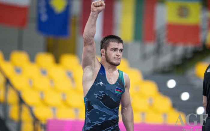   Azerbaijani wrestler defeats Armenian rival to become European champion  