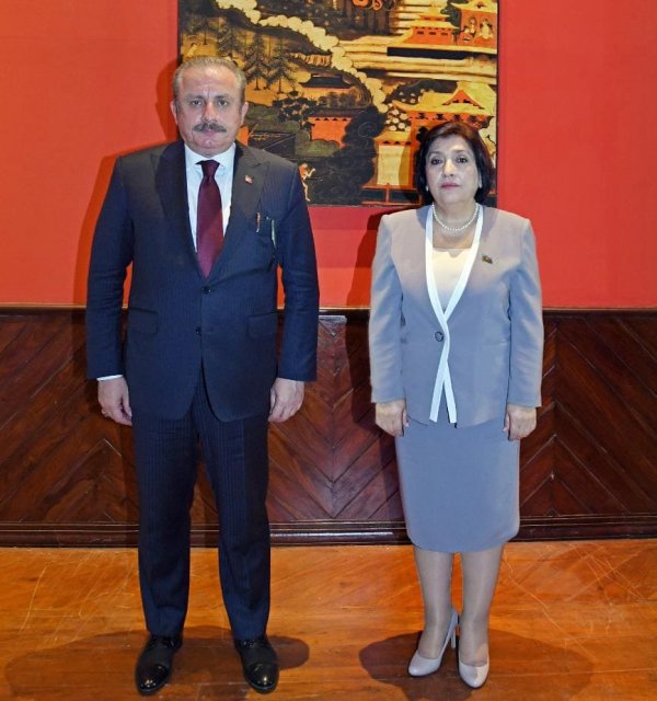 Sahibə Qafarova Şentopla görüşdü