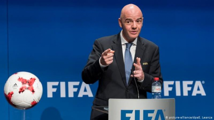 FIFA prezidenti Bakıya gəlir  
