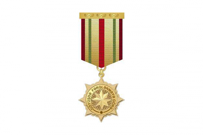 Un groupe de militaires a reçu la médaille pour le service distingué 