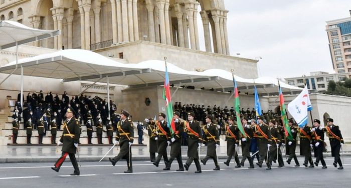  L’Azerbaïdjan célèbre la Journée des forces armées