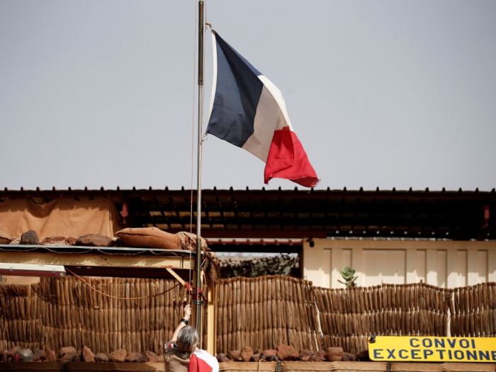 Suspension des opérations militaires françaises conjointes au Mali