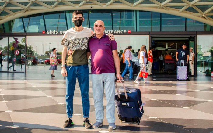 Türkiyəyə göndərilən daha 3 qazimiz sağalaraq Vətənə geri dönüb  
