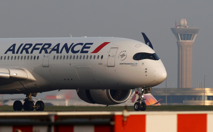"Air France-KLM" koronavirusa görə 1,5 milyard ziyana düşüb