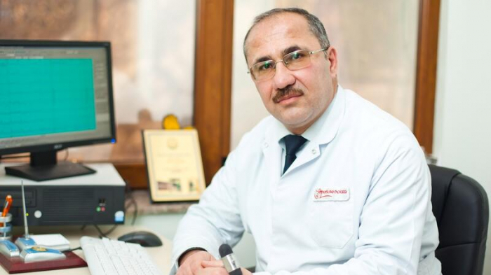   Termin hoqqabazlığı:  Nevroloq blogerin cahilliyini göstərdi 