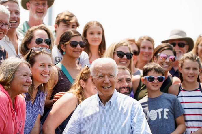  Joe Biden:  “EEUU está cada día más cerca de declarar su independencia del virus mortal del COVID-19”