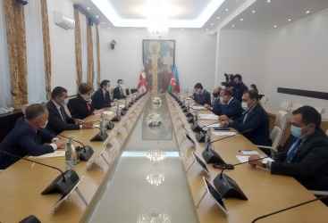   مناقشة آفاق تنمية العلاقات البرلمانية بين أذربيجان وجورجيا  