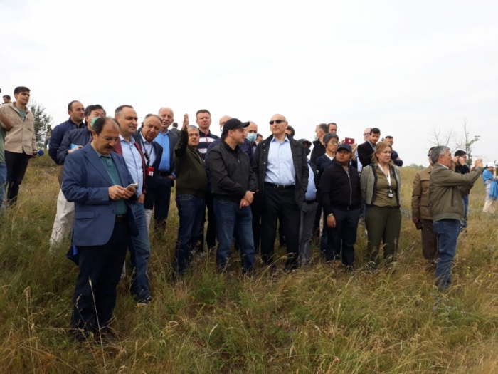  Das in Aserbaidschan akkreditierte diplomatische Korps besucht Dschidir-Düzü in Schuscha 