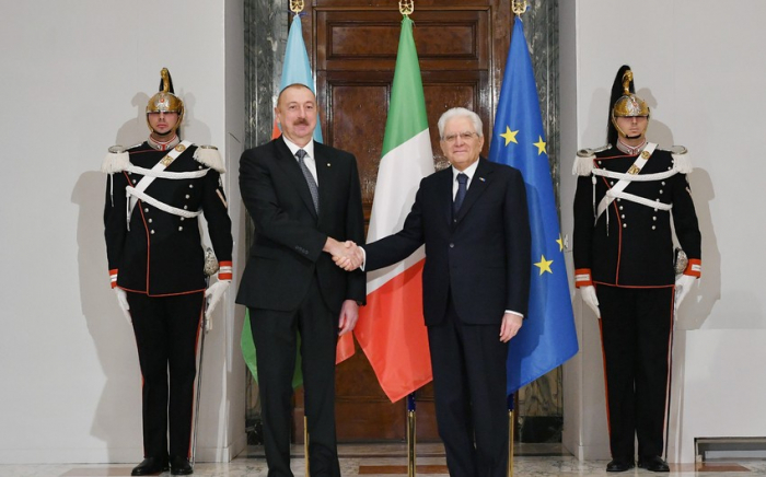   Präsident Aliyev gratuliert dem italienischen Amtskollegen  