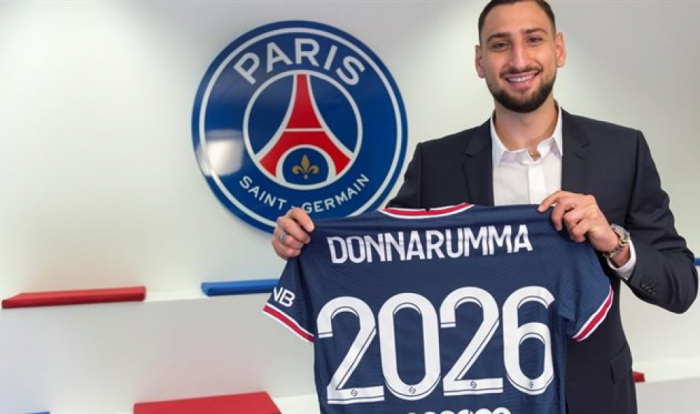 Paris Saint-Germain sign Italian goalkeeper Donnarumma