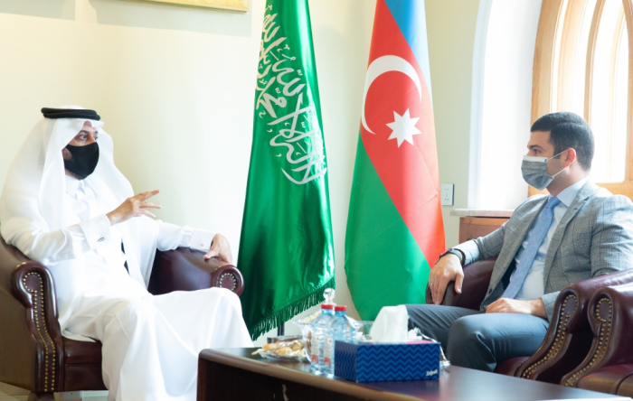 لقاء مع السفير السعودي لإنشأء منصة لإقامة اتصالات مباشرة بين رجال اعمال سعوديين واذربيجانيين