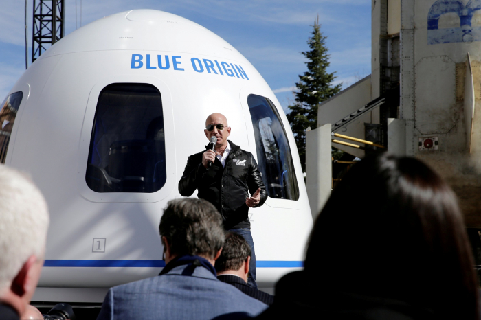 18-year-old to fly with Bezos on inaugural space tourism flight