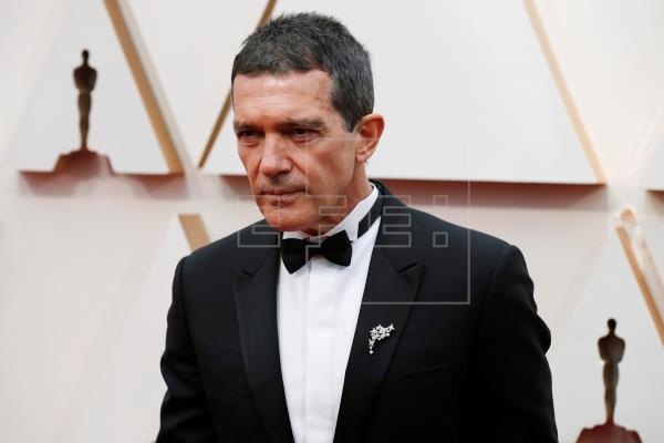 Antonio Banderas se une a Harrison Ford en "Indiana Jones 5"