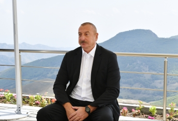       Prezident:    Zəfərimiz Ermənistanın bütün ideoloji sütunlarını darmadağın edib   