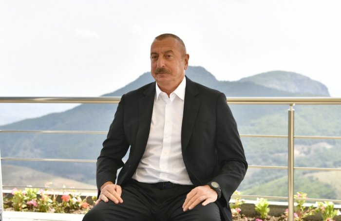       Ölkə başçısı:    "Nə status var, nə Dağlıq Qarabağ"   