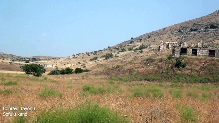     Videoaufnahmen   des Dorfes Sofulu in der Region Dschabrayil  