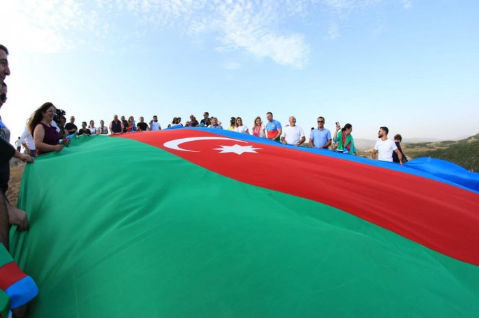   Representatives of Azerbaijani Diaspora visit Jidir Plain in Shusha  
