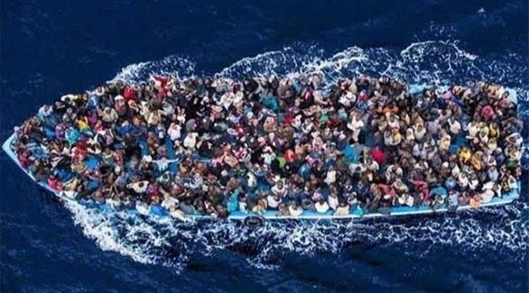 خفر السواحل الإيطالي يعثر على مزيد من الجثث بعد غرق قارب مهاجرين