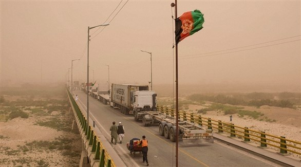 الجيش الإيراني يؤكد مراقبة "أدنى تحرك" عند الحدود مع أفغانستان