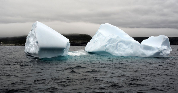     كارثة بيئية أخرى  : ذاب 8.5 مليار طن من الجليد في يوم واحد  