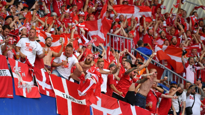 Más de 800 aficionados daneses ya han comprado entradas para el partido de su equipo nacional en Bakú