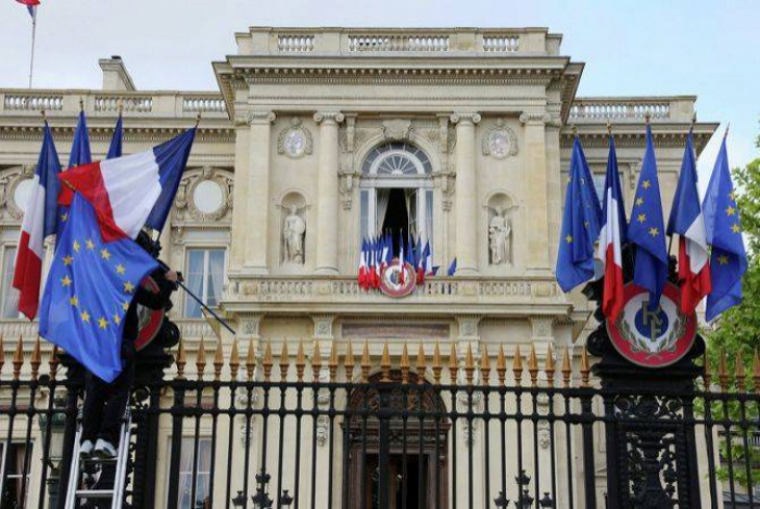  Paris salue la transmission des cartes des champs de mines à l