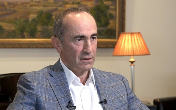    Koçaryan deputat mandatından imtina etdi     