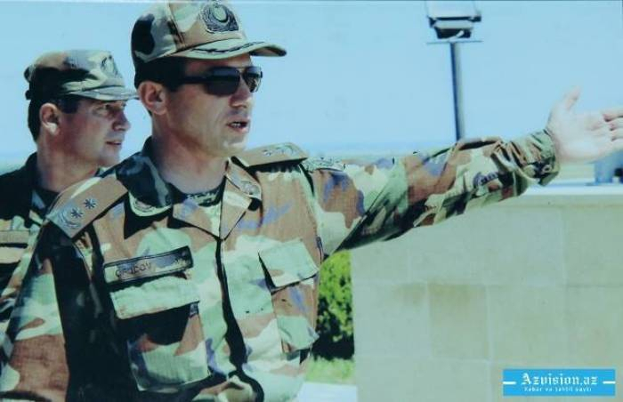  Ad günlərini əsgərlərilə keçirərdi... Raquf Orucovun doğum günüdür   
