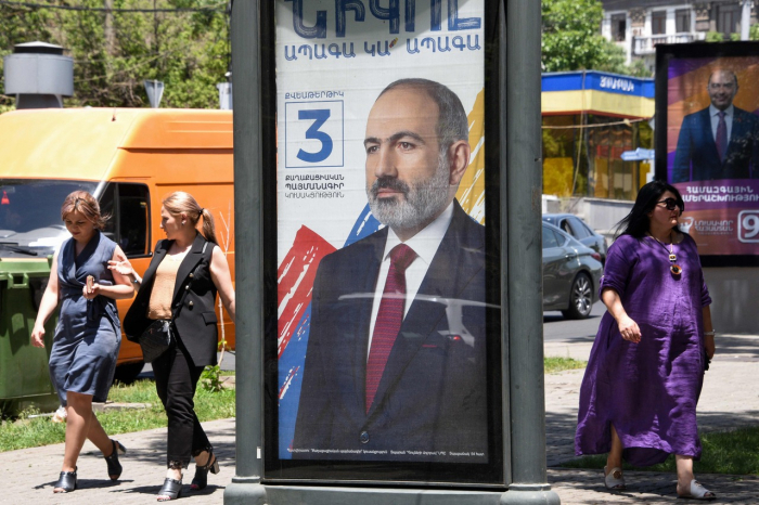 Ermənistanda idarəetmə sistemi dəyişir:  Referendum və prezident seçkiləri planlaşdırılır