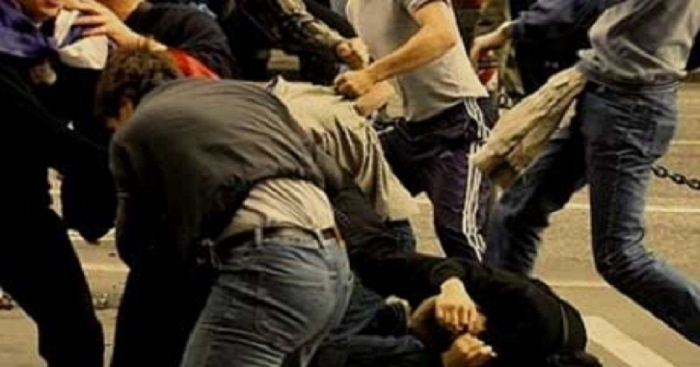       Toyda dava:    Bəy bıçaqlandı, atası ürək tutmasından vəfat etdi   