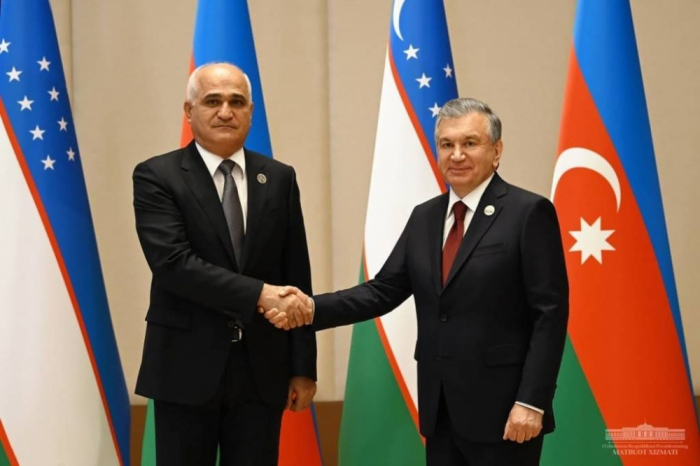 Özbəkistan Prezidenti Şahin Mustafayevi qəbul edib   
