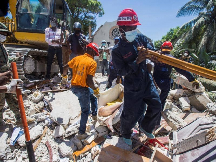   زلزال هايتي المدمر..   ارتفاع حصيلة الضحايا إلى 1297 قتيلا