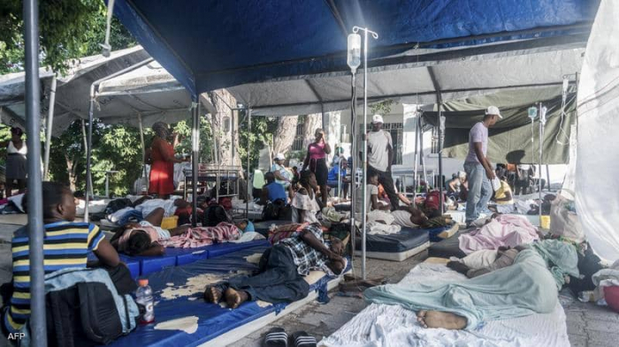 زلزال هايتي يغرق المستشفيات بالجرحى